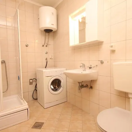 With Parking Space - 8593 Appartement *