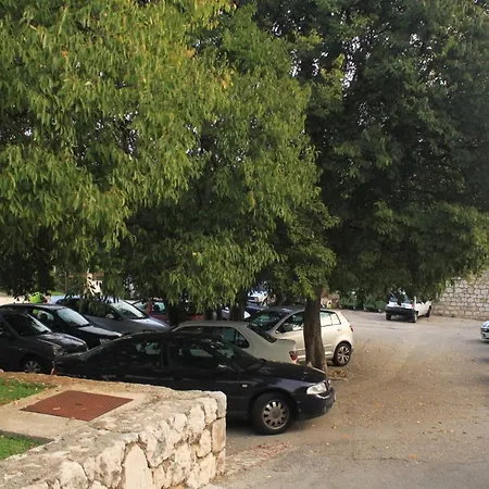 公寓 With Parking Space - 8593 *