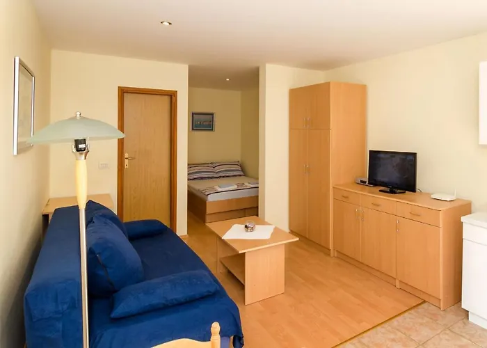 With Parking Space - 8593 Apartmán *